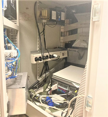 Omax 2652 JetMachining Center, Machine ID: 8433